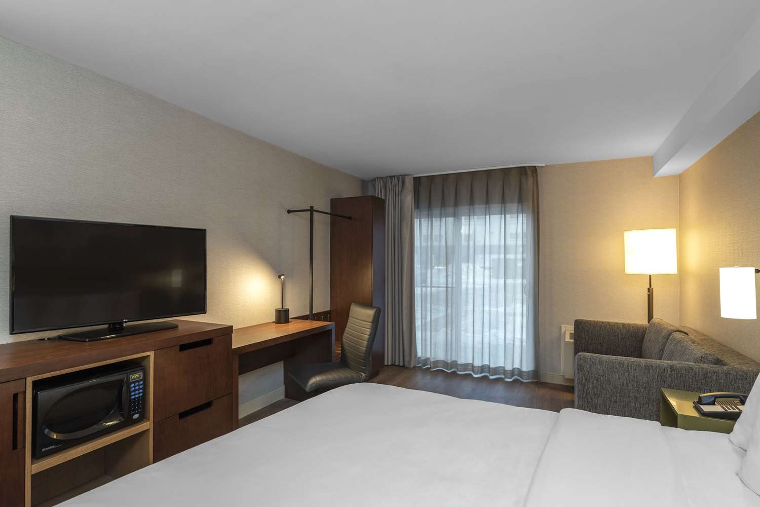 Upgrade, Business, King Bed، Comfort Inn Sudbury East 4/9
