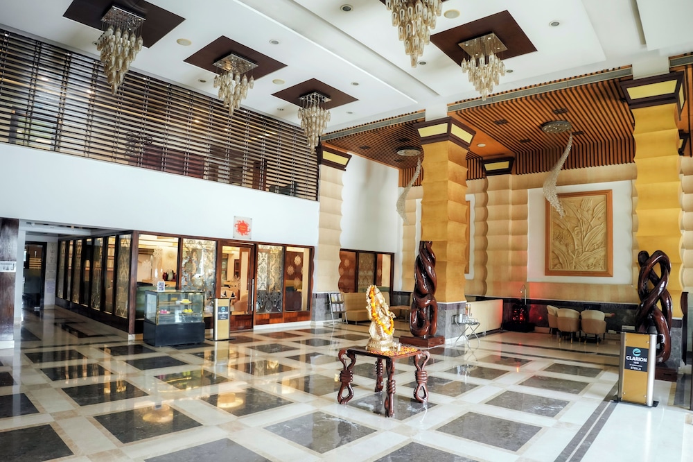 lobby