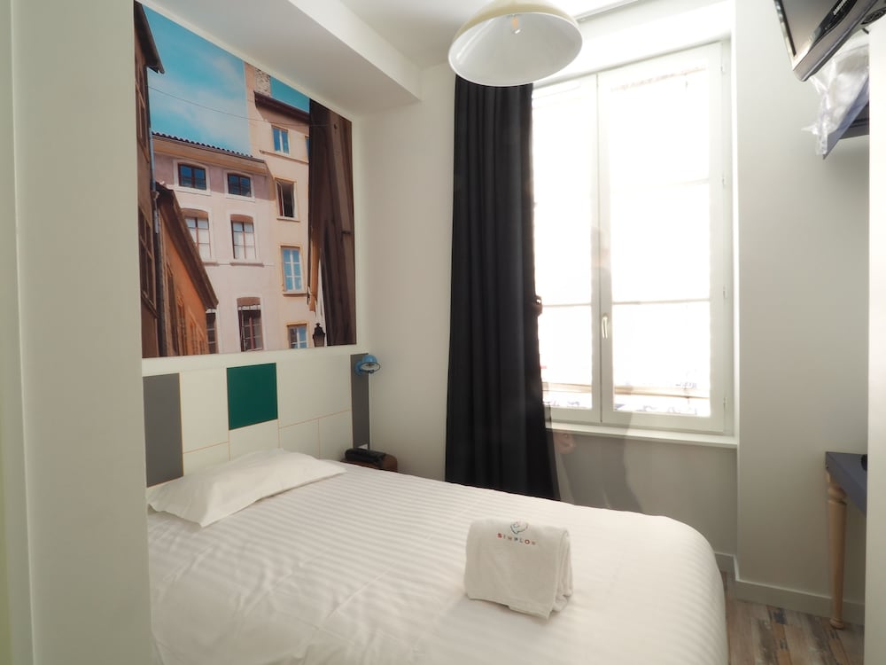 HOTEL DU SIMPLON 8/50