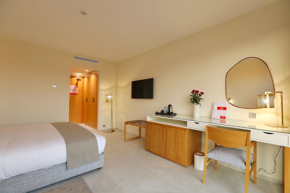 Ari Boutique Hotel - Adults only +18 26/47