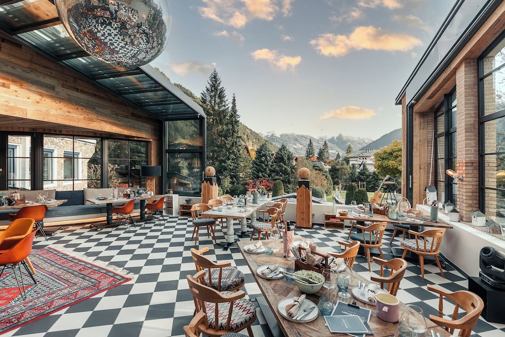 Thermenhotel Sendlhof 40/49