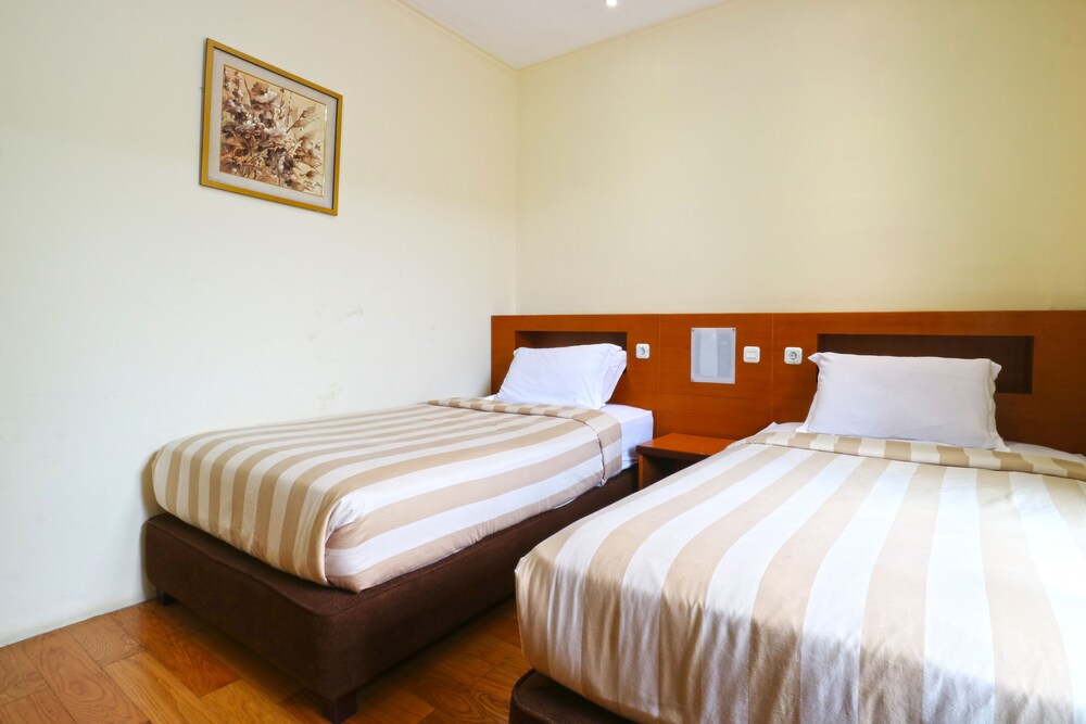 Villa Gardenia Bandung [VR] 13/60