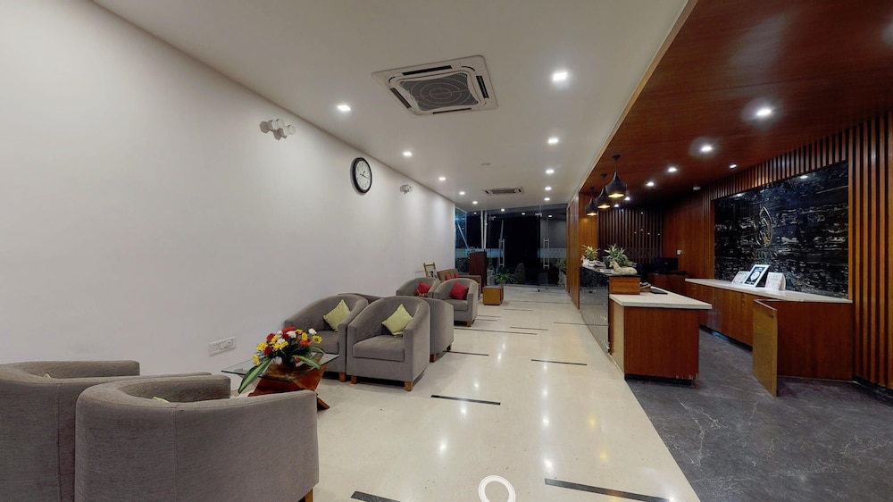 Hotel Shivas Gateway 64/77