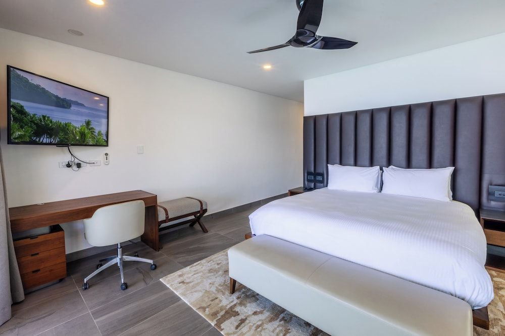 Trilogy Villas 40/86