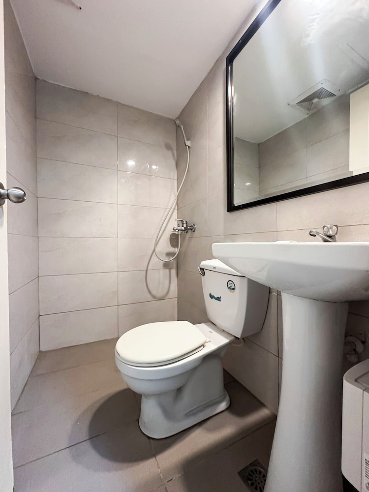 Palladium Suites 46/49
