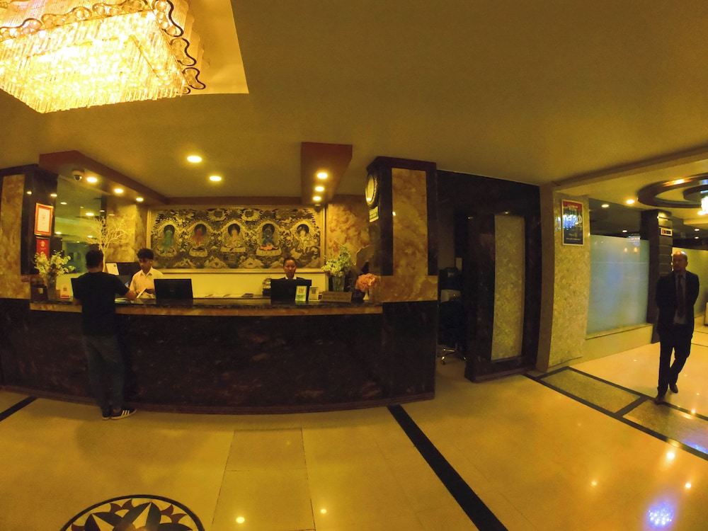 Hotel Buddy 2/50