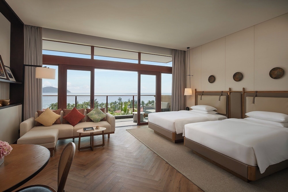 Room, Twin Beds, Ocean Front