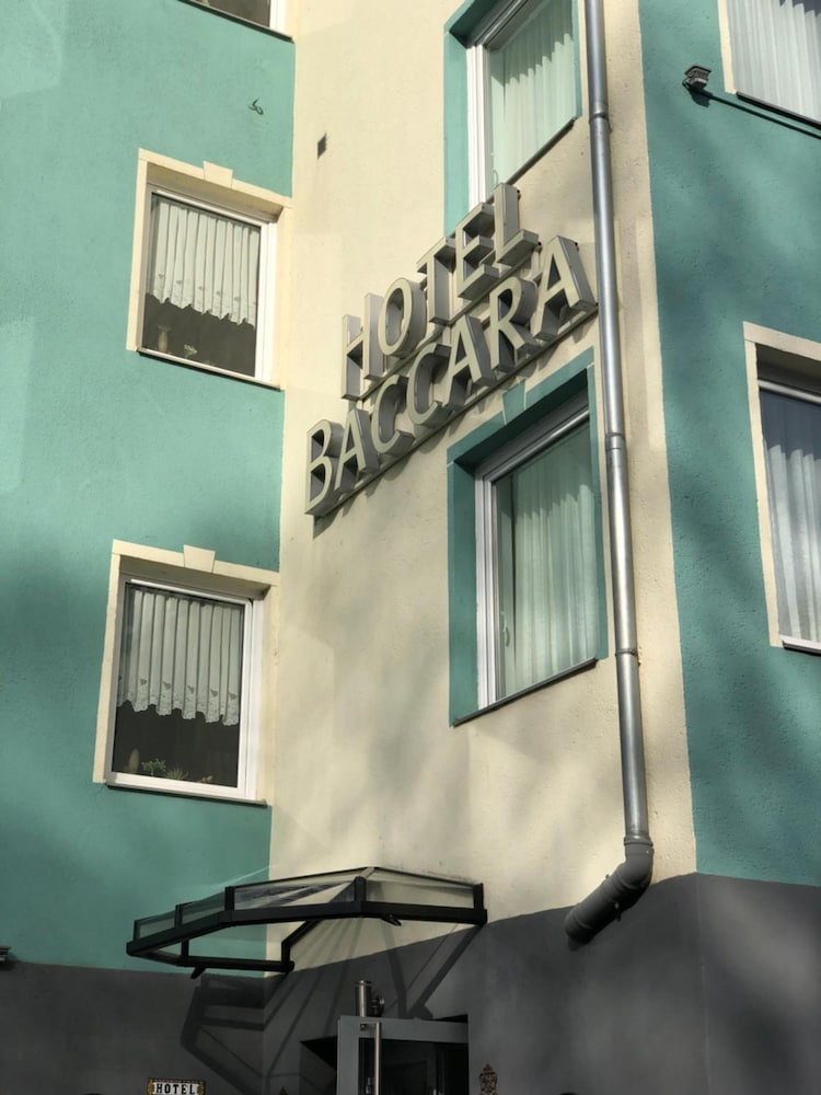 Hotel Baccara 4/59