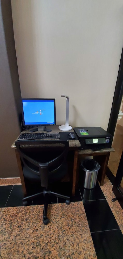 Best Western Executive Inn and Suites 28/29