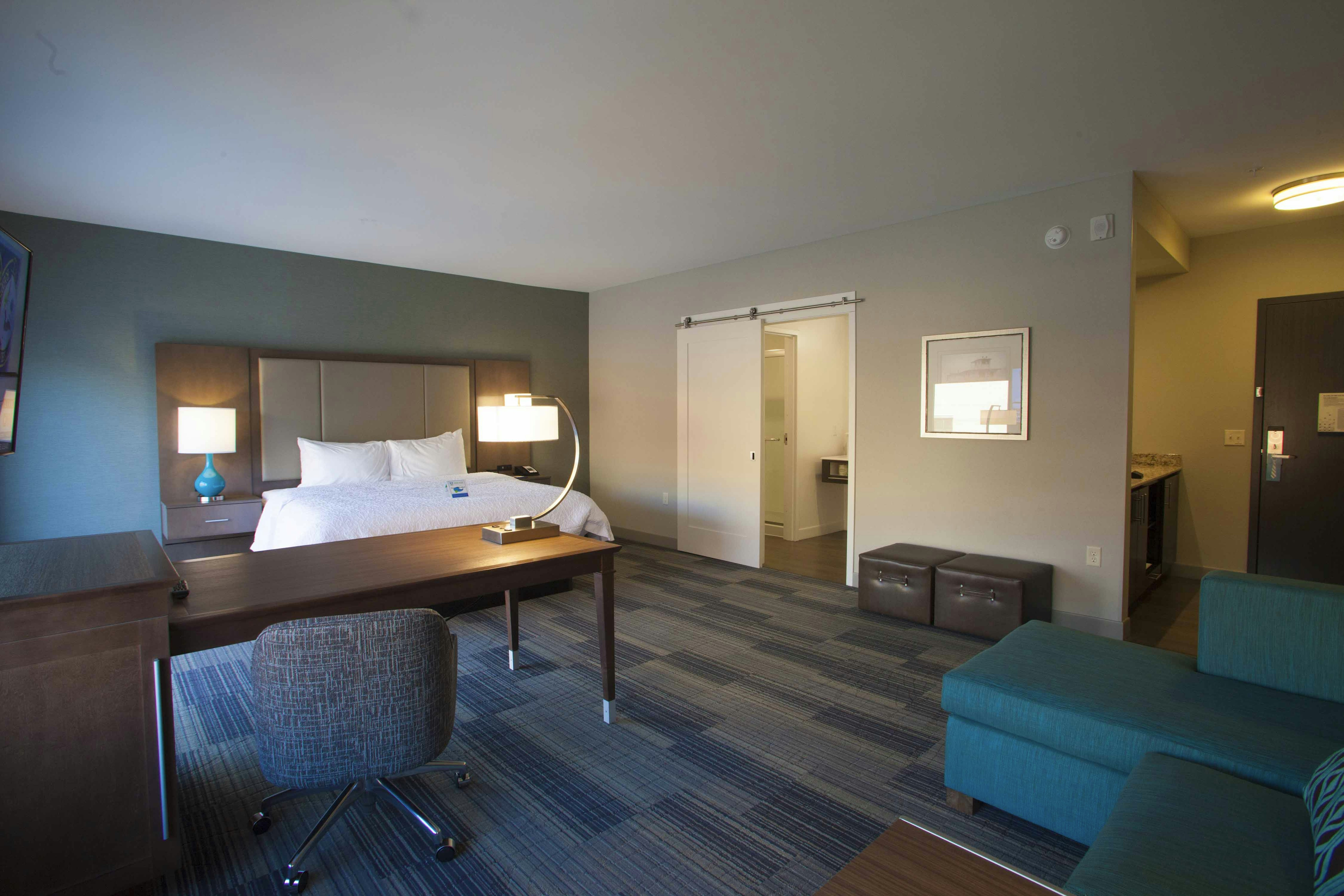 Hampton Inn Suites St Paul Downtown 19/70
