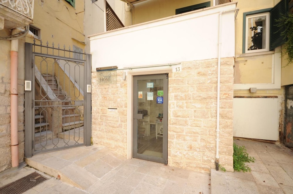 Suite Home Trani 6/50