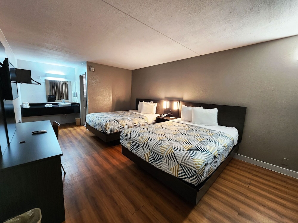 Motel6 North Little Rock, AR 15/43