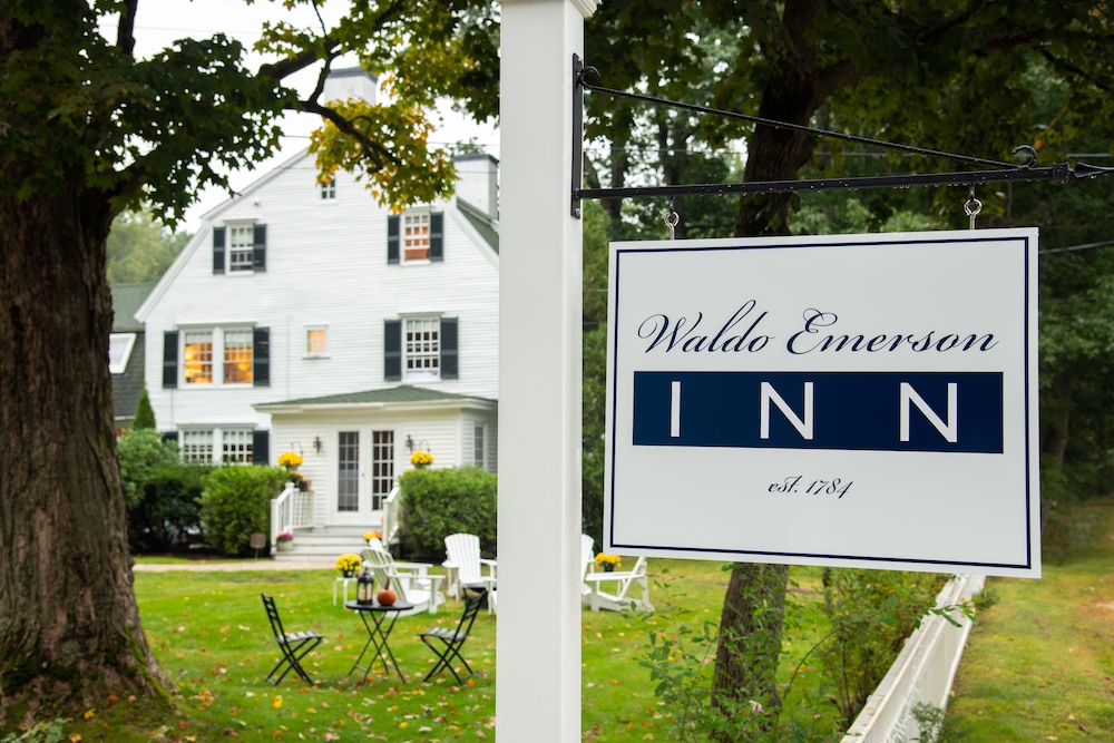 The Waldo Emerson Inn 2/40