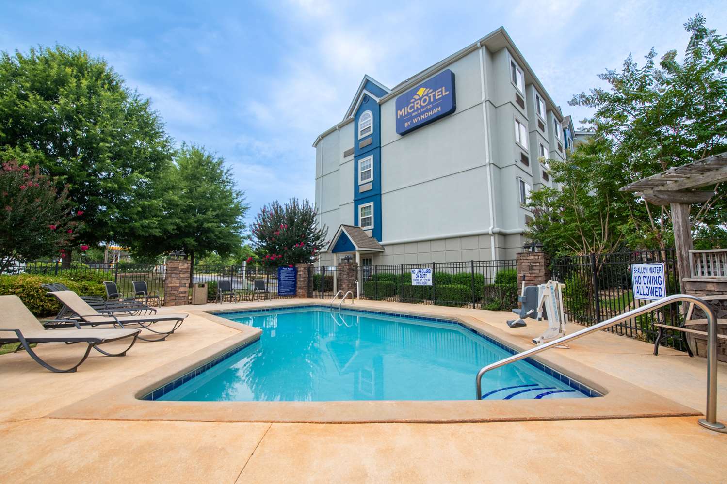 Microtel Inn And Suites Anderson Clemson 2/37