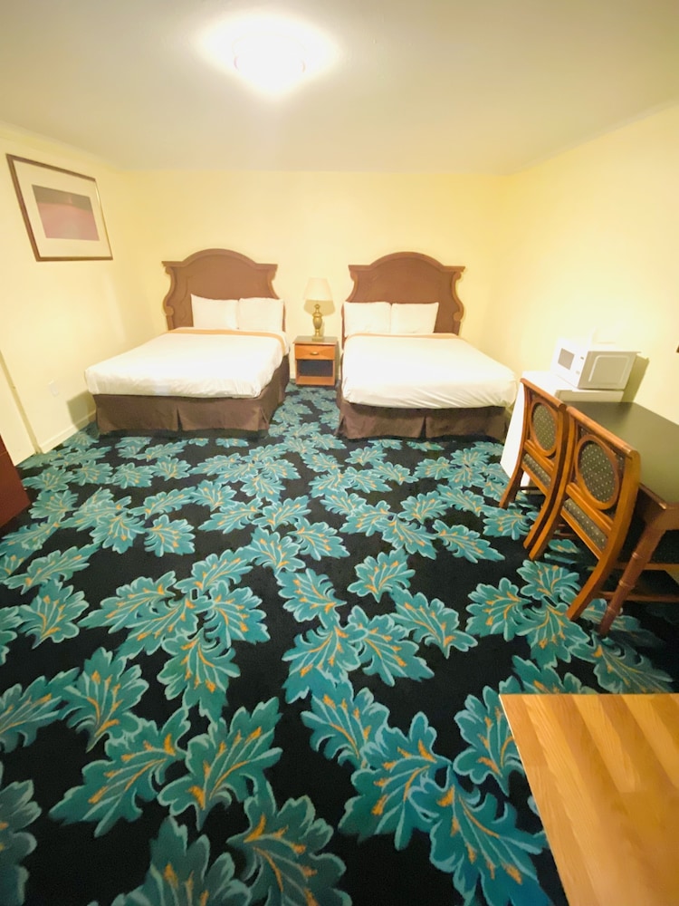 Sunset Inn photo2
