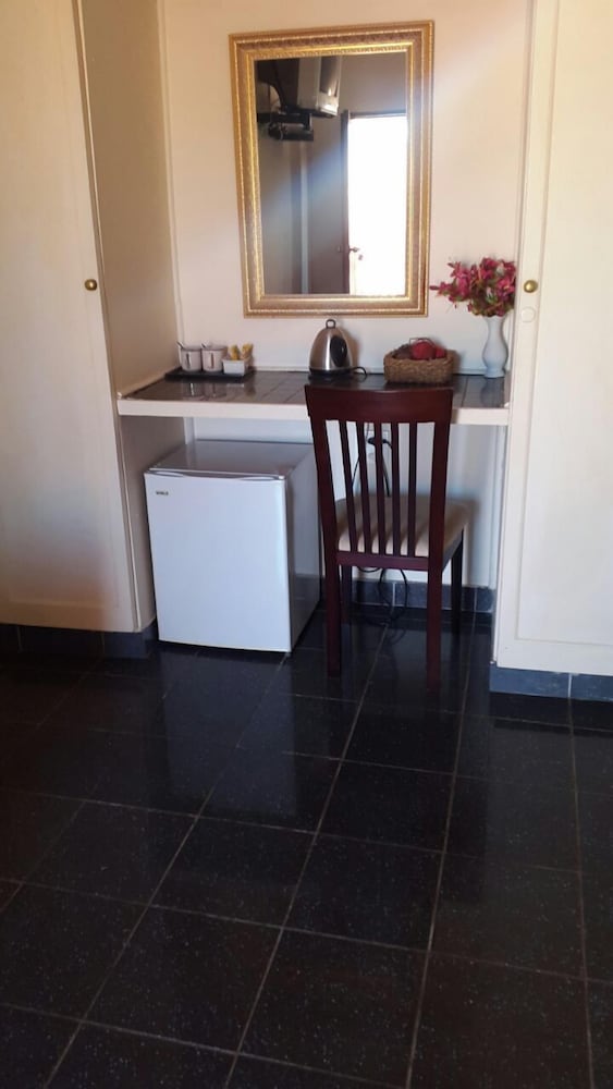 Valley View Guest House 36/46