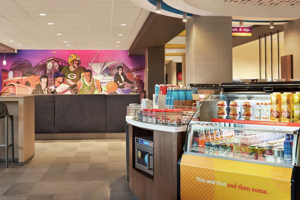 Tru By Hilton Milwaukee Brookfield 44/50