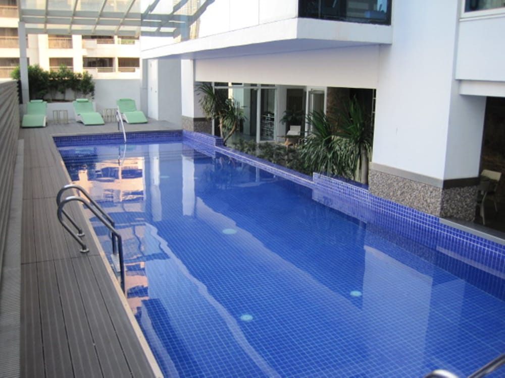 Premium Residence The Currency Ortigas 23/50