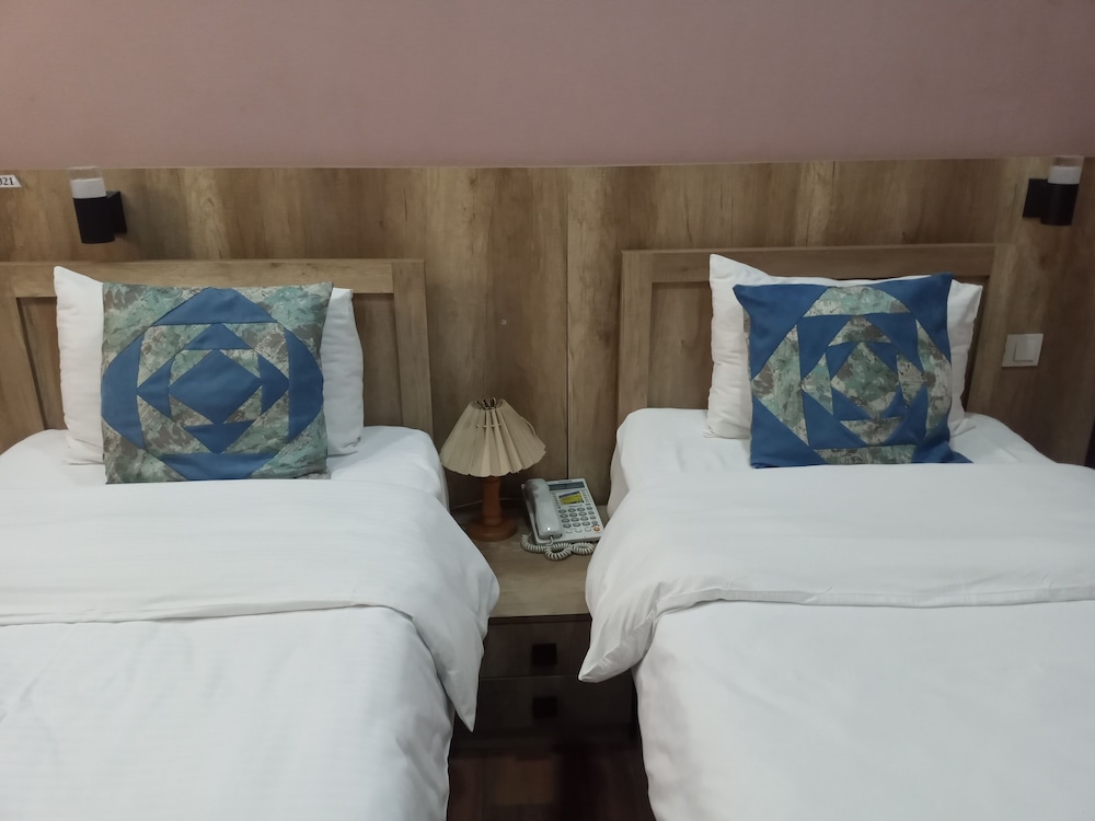 Epic Meidan Hotel 7/19