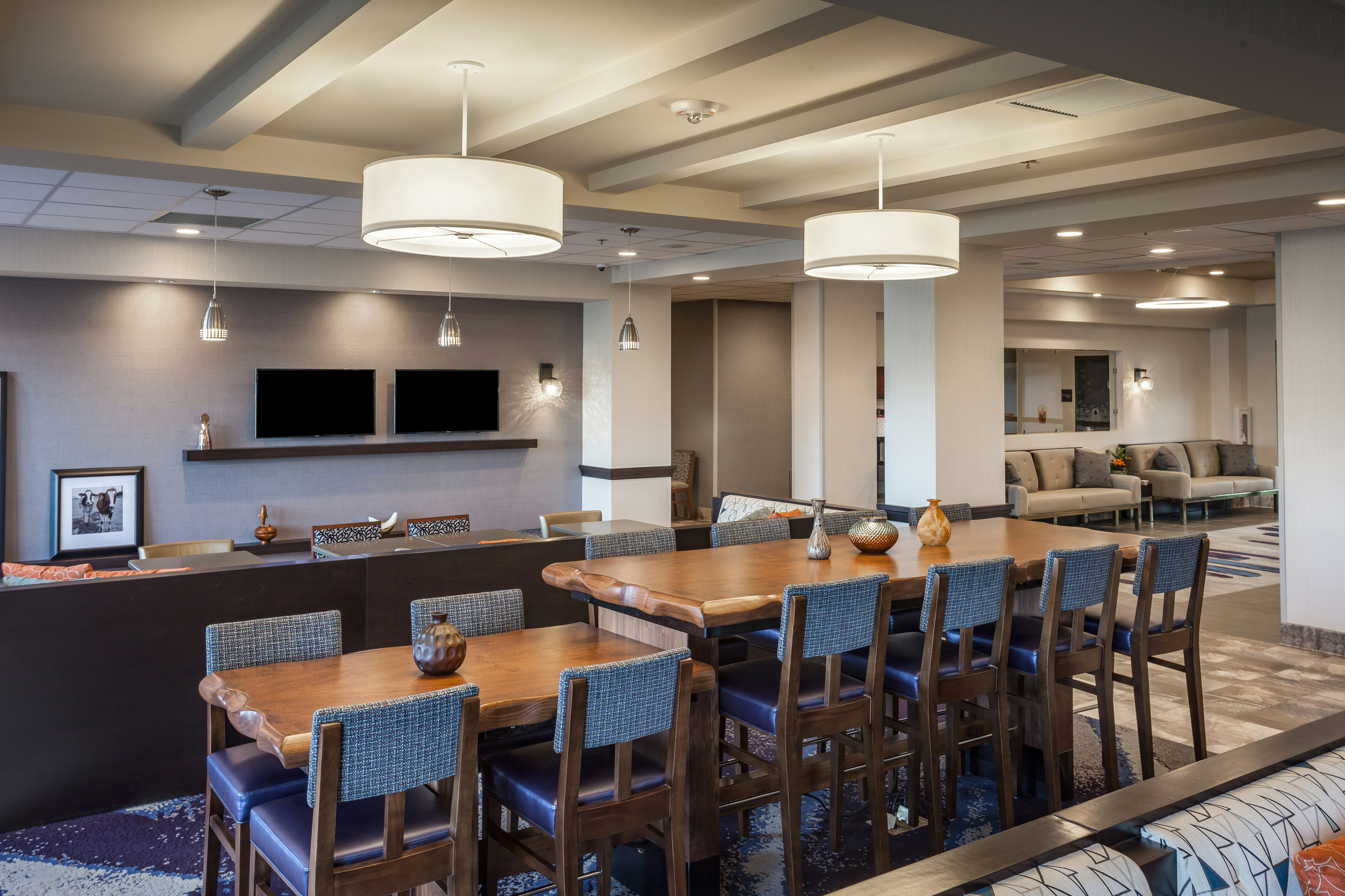 Hampton Inn Lewiston ID 36/42