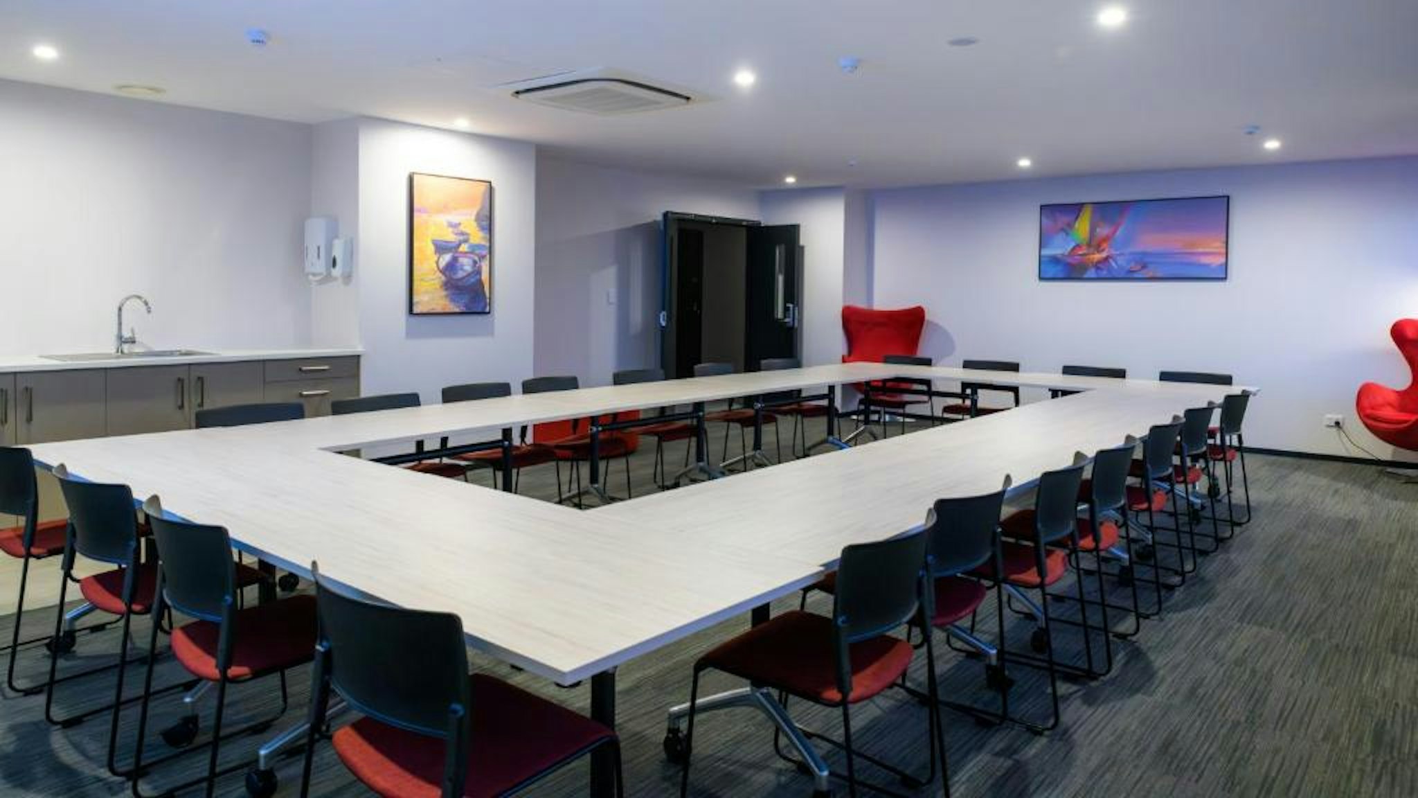 Marsden Suites Albany 40/56