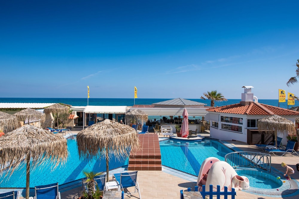 Aeolos Beach Resort Crete 82/92