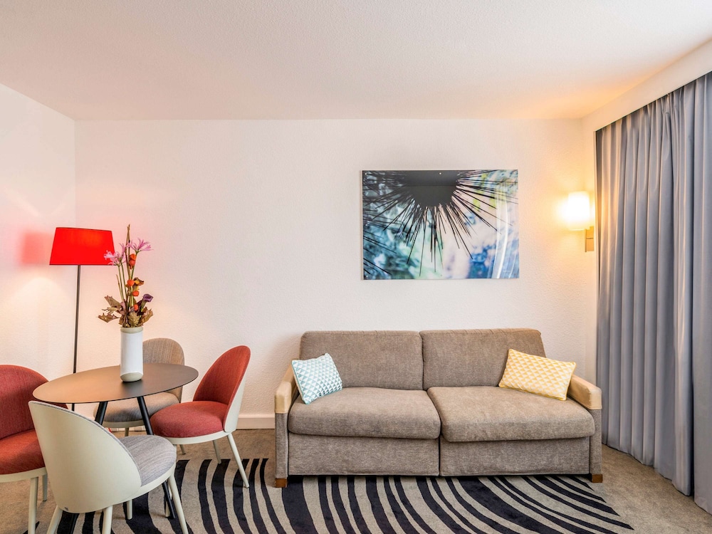 Novotel Paris Creteil Le Lac 32/48