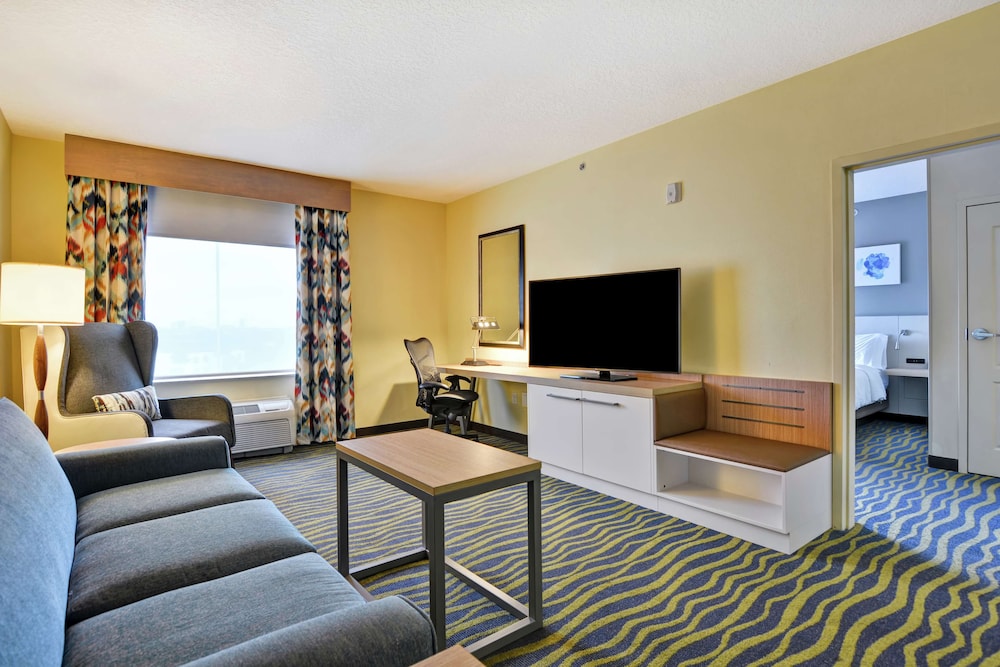 Hilton Garden Inn Lake Buena Vista 24/69