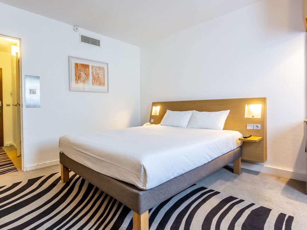 NOVOTEL BOURGES 15/49