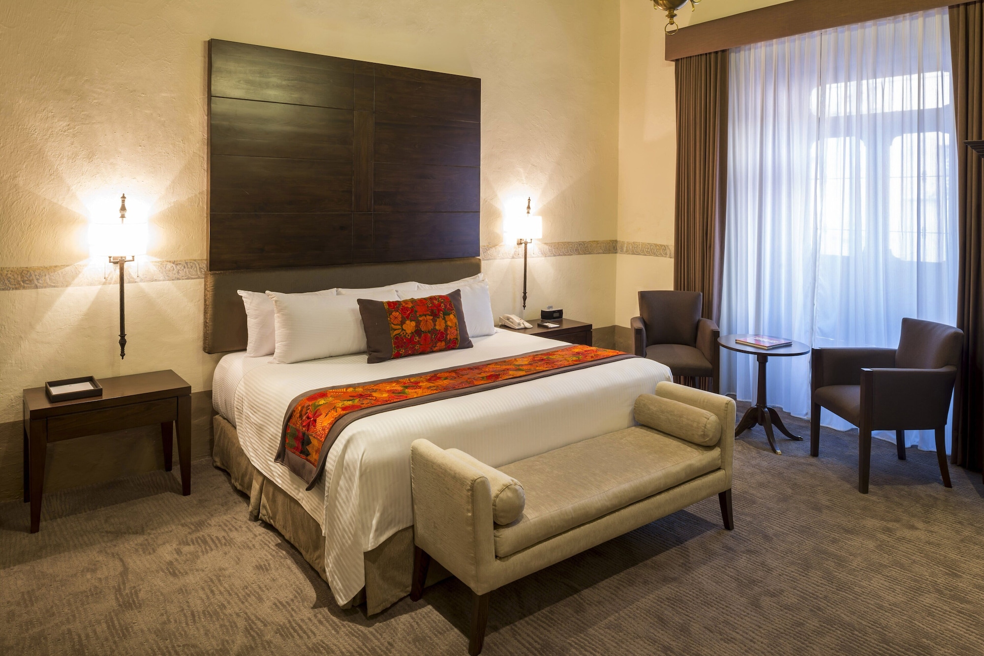 GRAND, GRAN CLASE, KING BED
