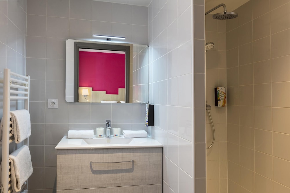 Sure Hotel by Best Western Saint-Raphael Le Dramont 46/48