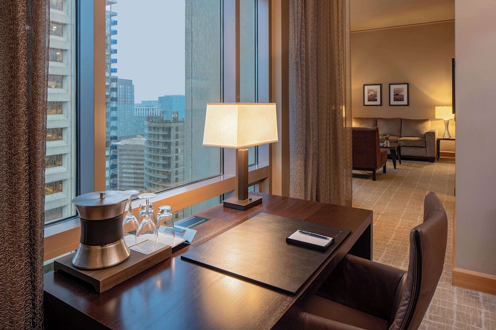 Grand Hyatt Seattle 44/53