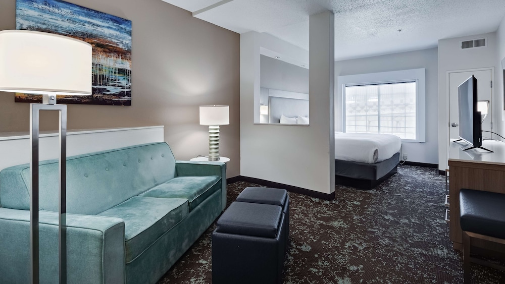 Best Western Worlds Of Fun Inn & Suites 30/41