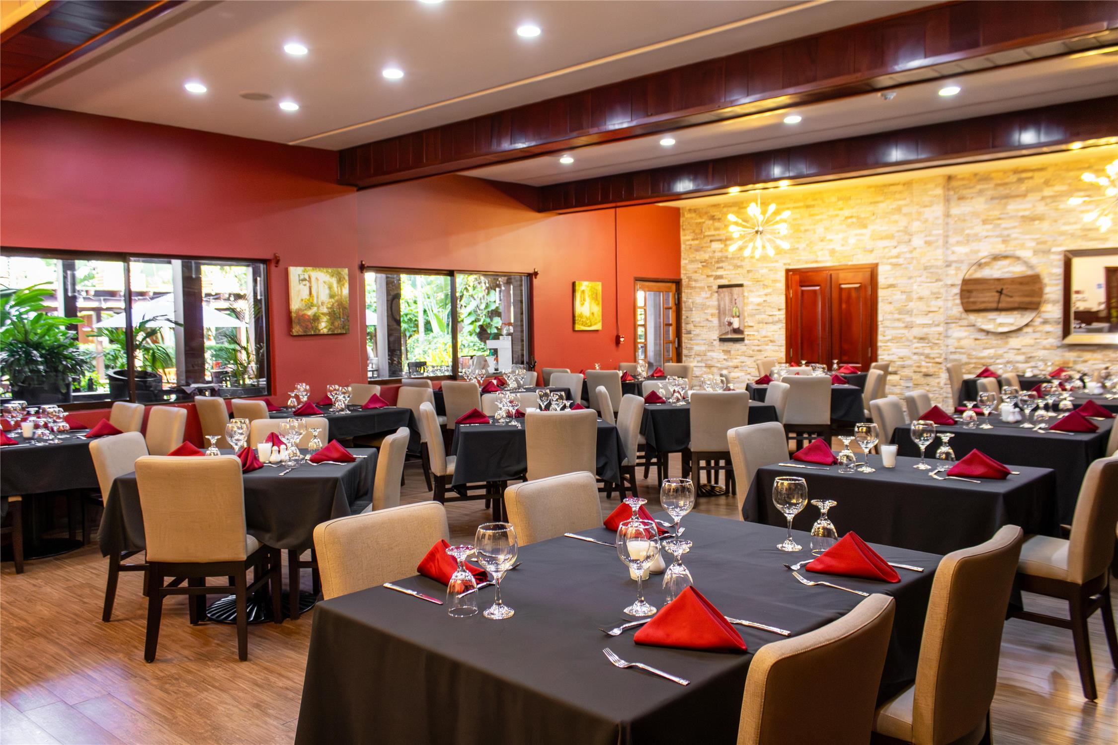 Best Western Plus Belize Biltmore Plaza 38/54