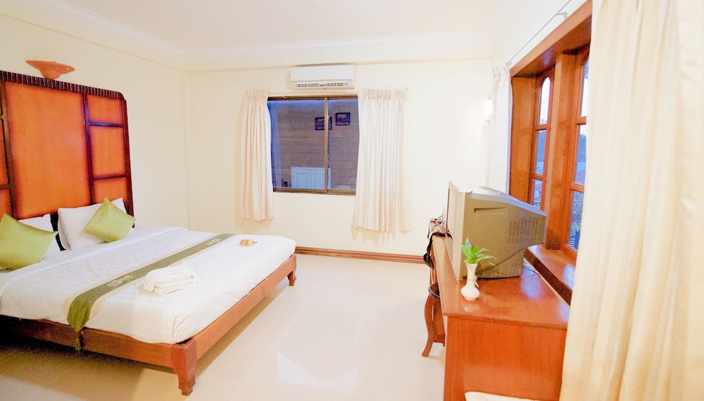 Champey Villa 14/44