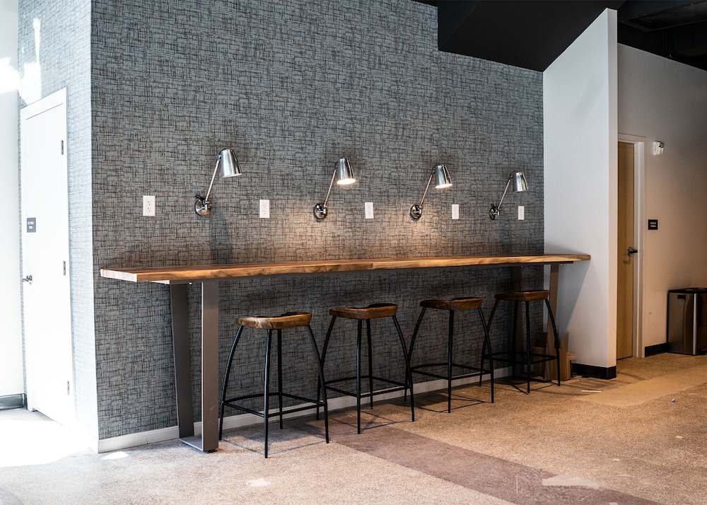 SOVA Micro-Room & Social Hotel 38/50