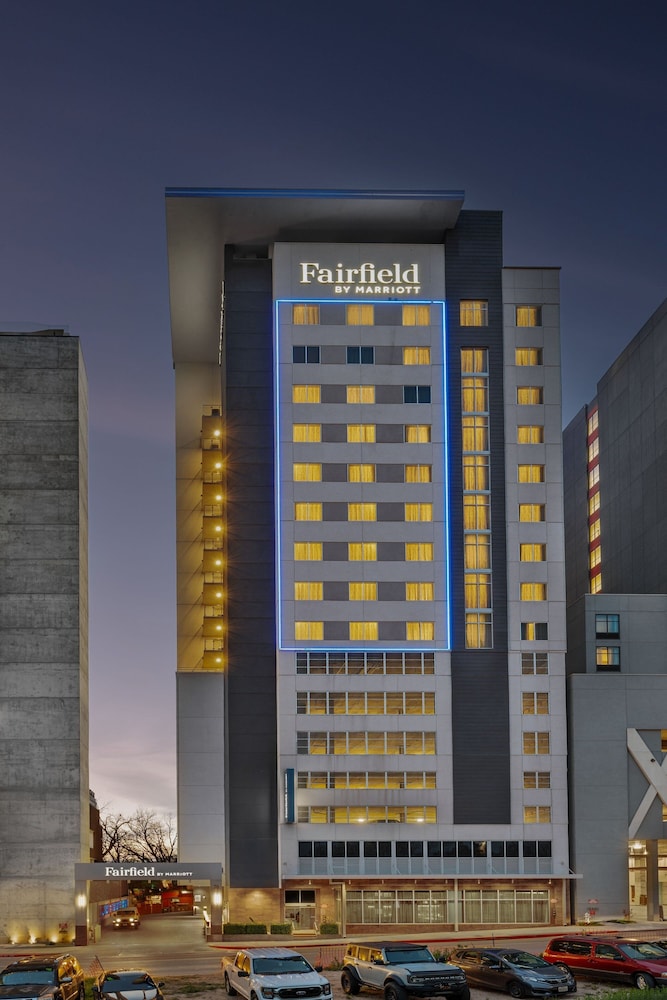 Fairfield by Marriott Inn & Suites Austin Downtown 1/50
