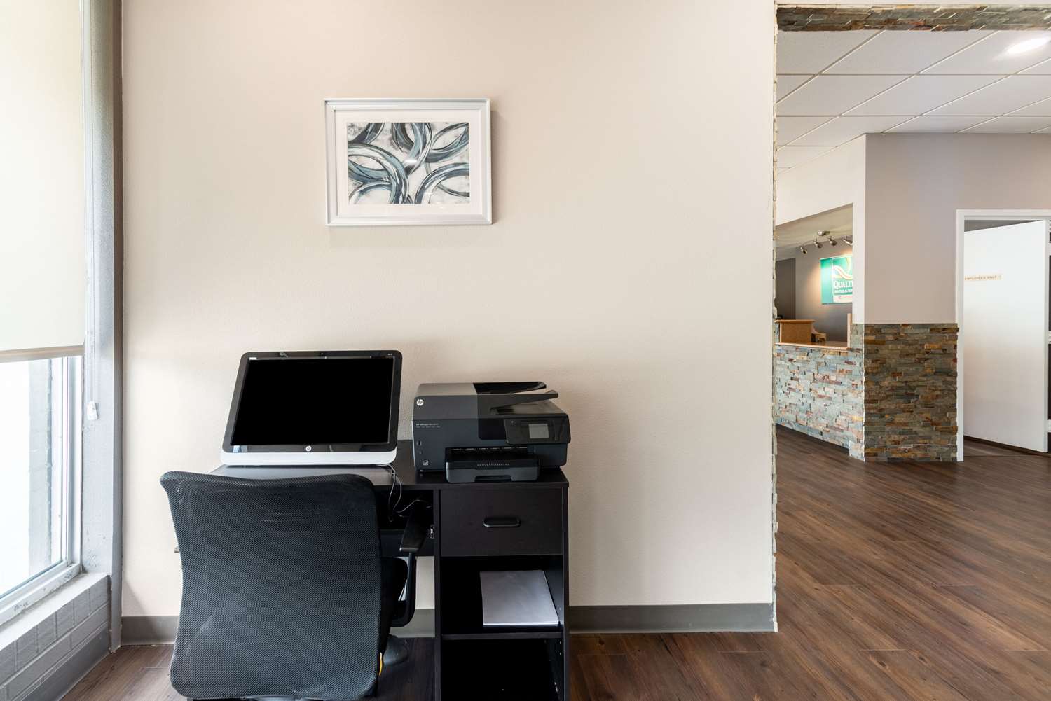 Quality Inn & Suites Vandalia near I-70 and Hwy 51 25/30