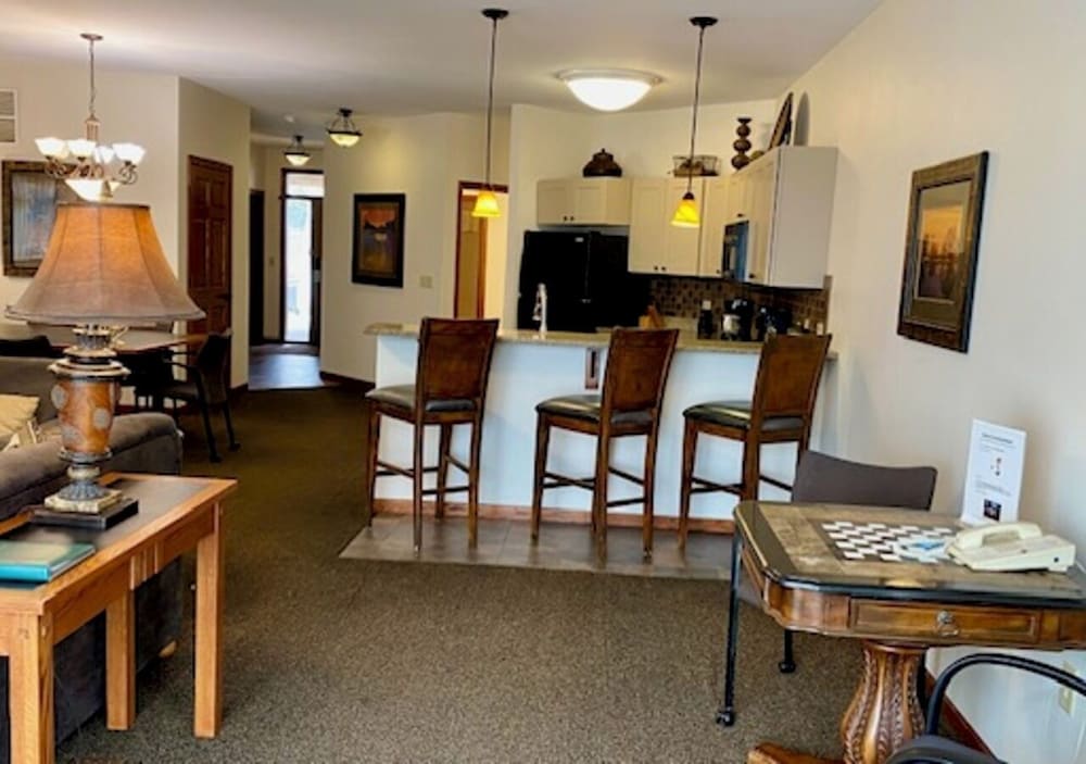 Arrowwood Resort And Conference Center 46/69