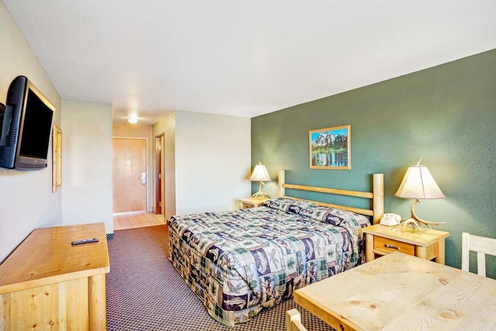 Topaz Lodge 9/58