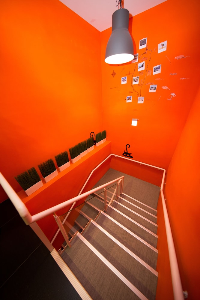 Sleep Box Hostel 37/50