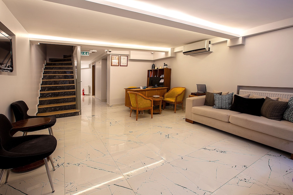 Pera Sultan Suite 30/50