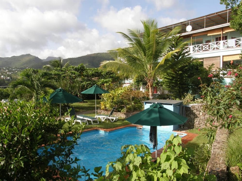 Tamarind Tree Hotel and Restaurant 38/50