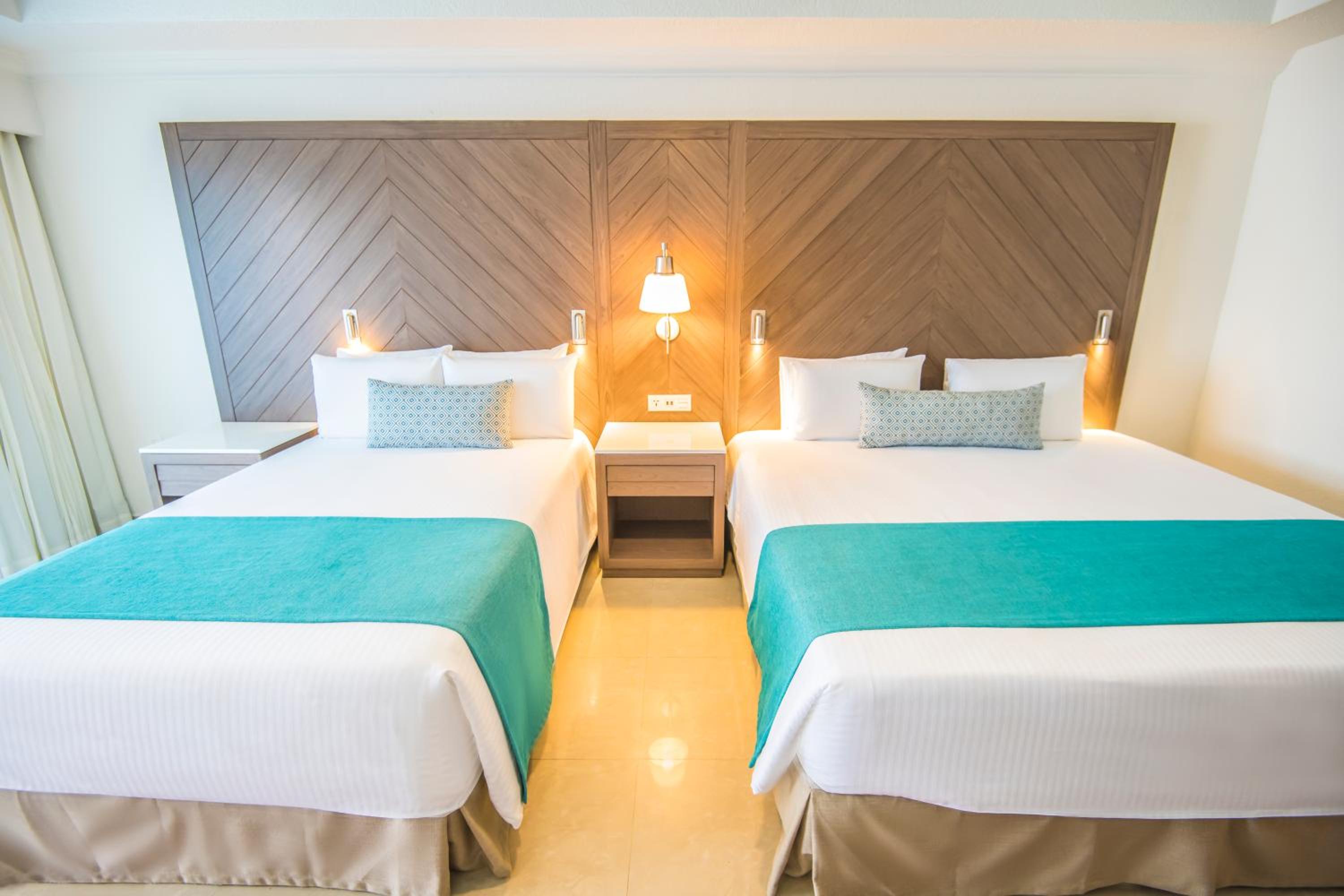Premium, Junior Suite, 2 Double Beds, Lagoon View