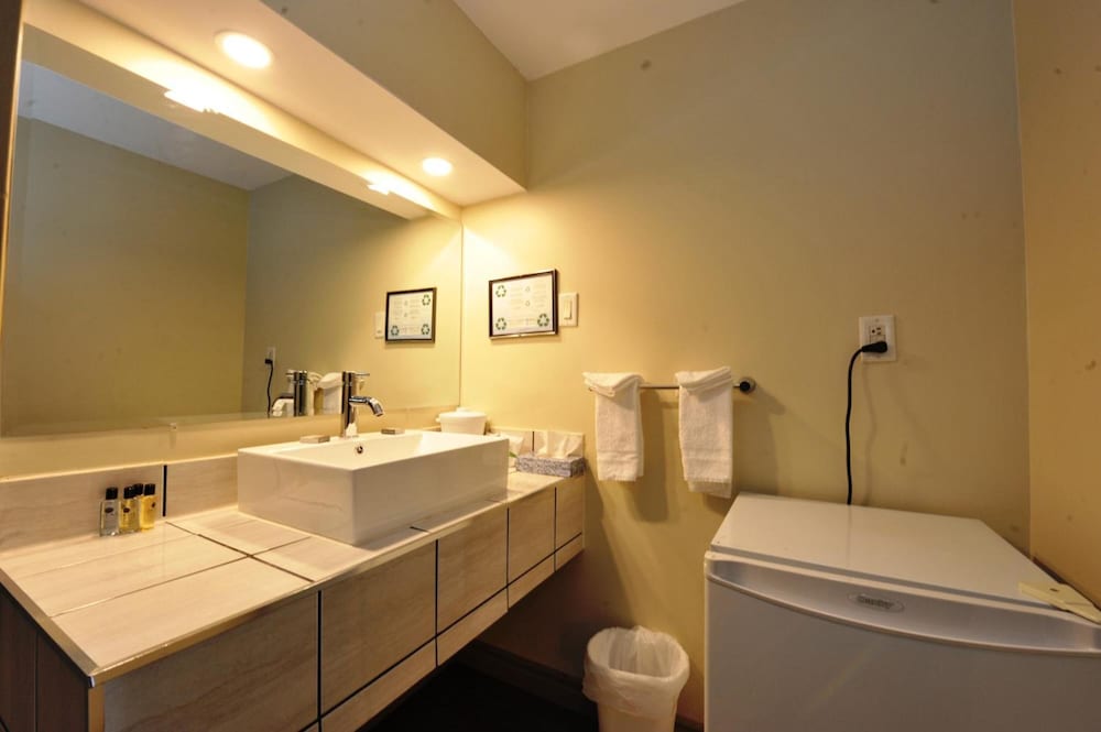 Hotel Le Voyageur de Quebec 50/53