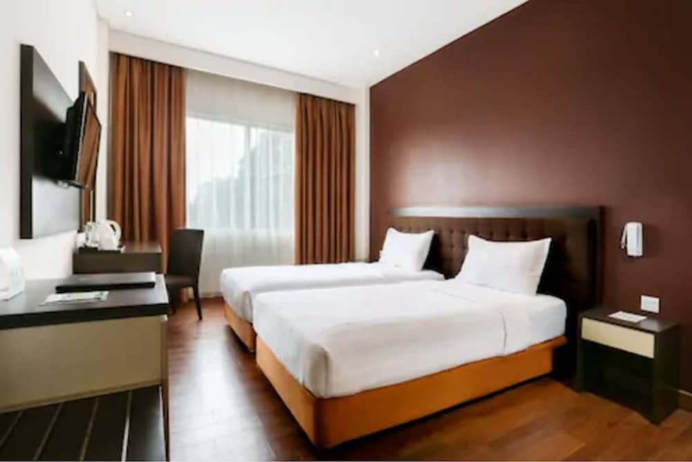 Laras Asri Resort And Spa 17/66