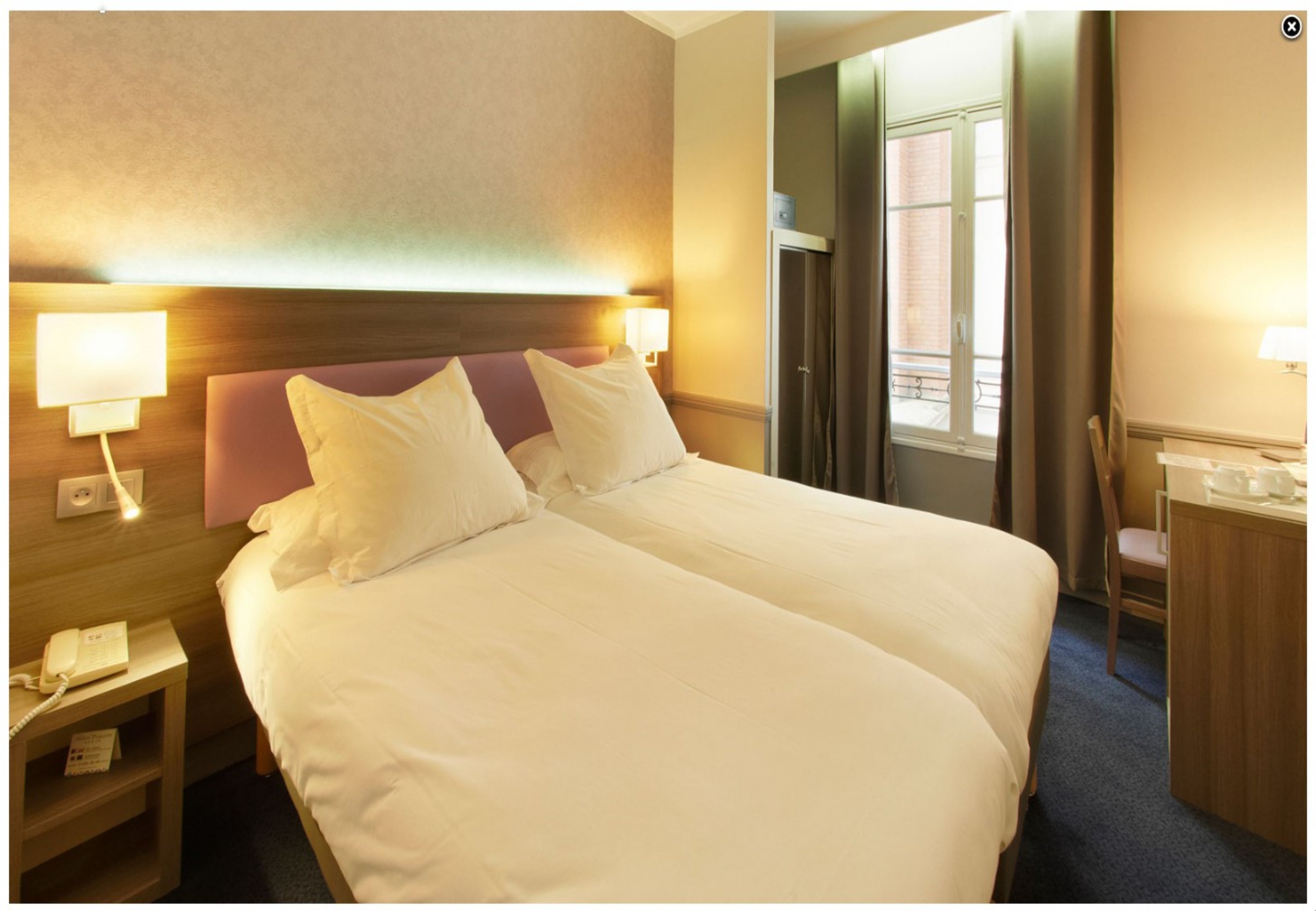 Hotel Poussin 10/58