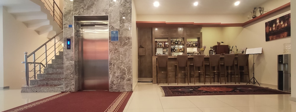 Tehran Boutique Hotel 7/48