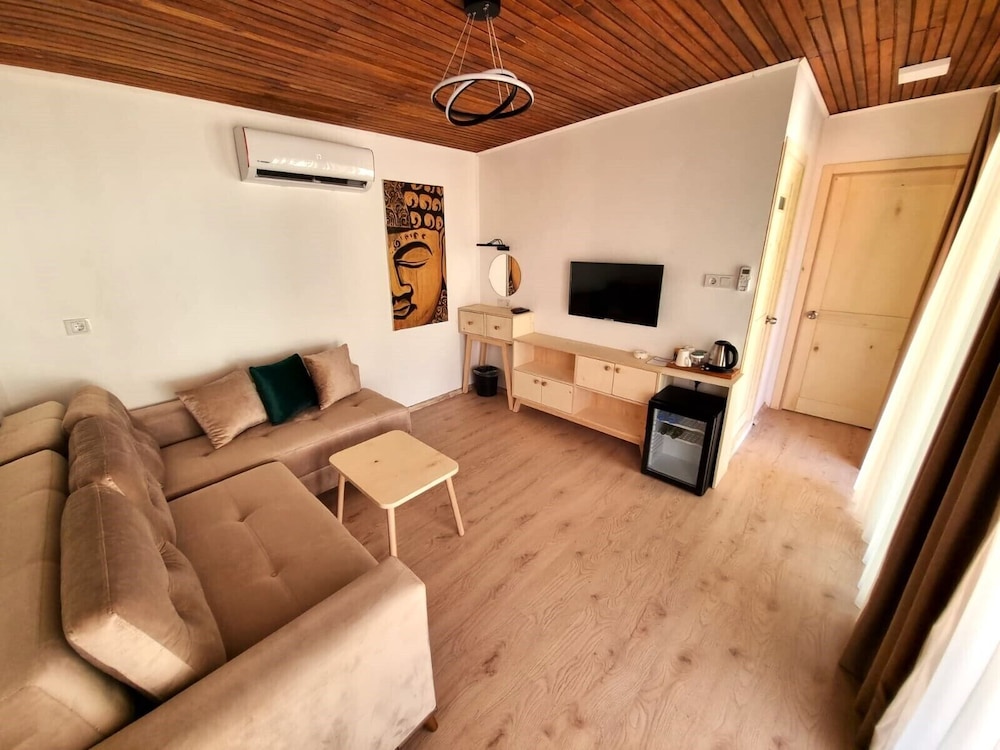 Myhouse Urla Butik Otel 27/50