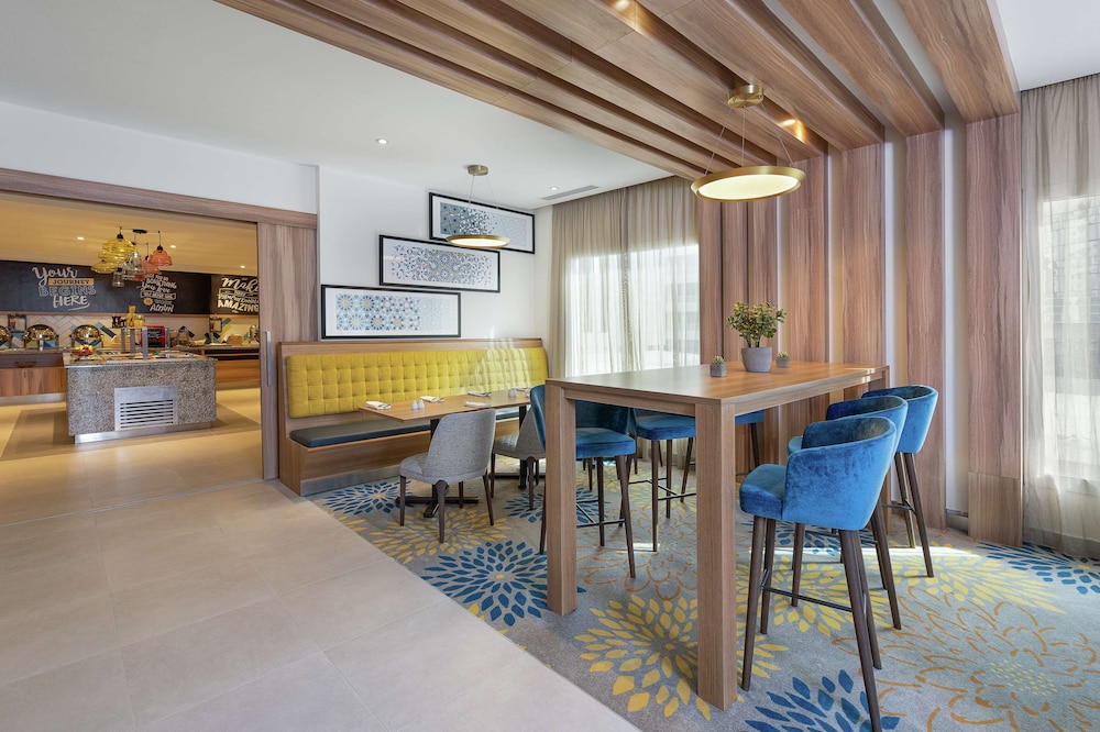 Hampton By Hilton Dubai Al Barsha 52/61